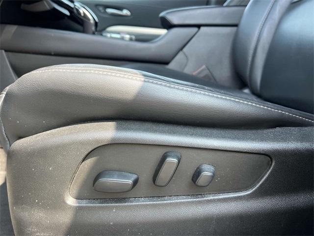 used 2023 Cadillac XT4 car, priced at $24,677