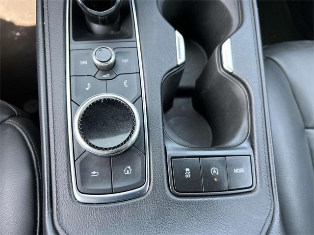 used 2023 Cadillac XT4 car, priced at $24,677