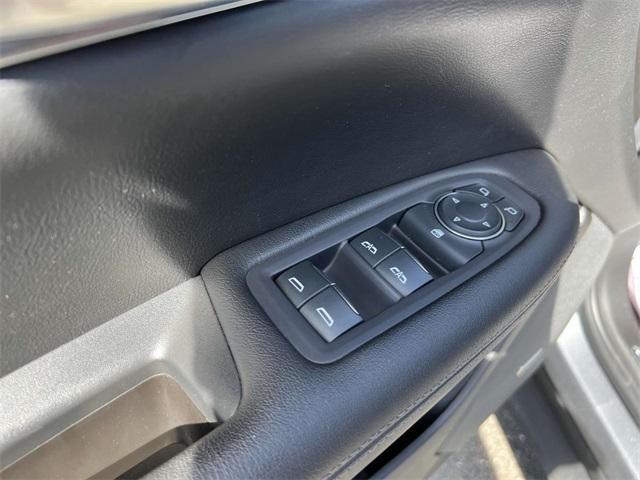 used 2022 Cadillac XT5 car, priced at $24,505