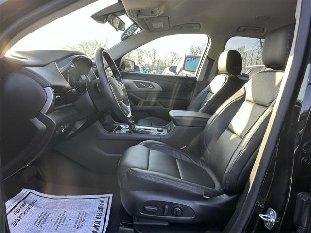 used 2021 Chevrolet Traverse car, priced at $25,500