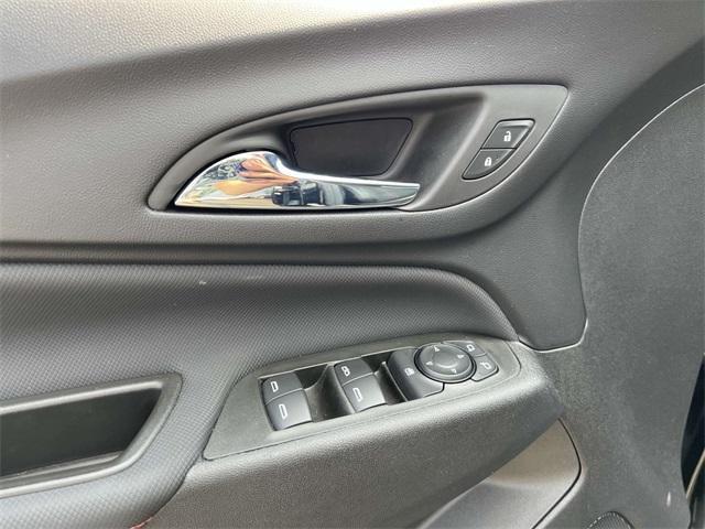 used 2024 Chevrolet Equinox car, priced at $22,350