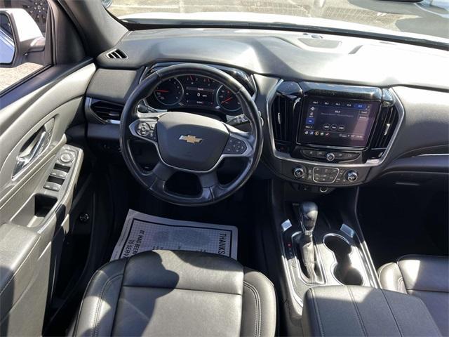 used 2022 Chevrolet Traverse car, priced at $23,900