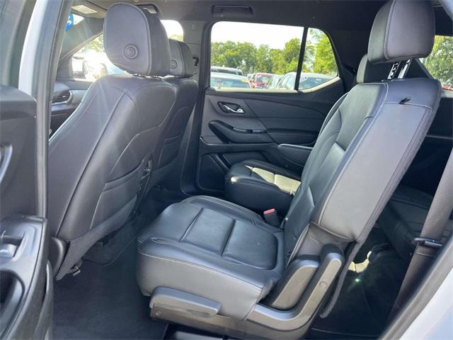 used 2022 Chevrolet Traverse car, priced at $23,900