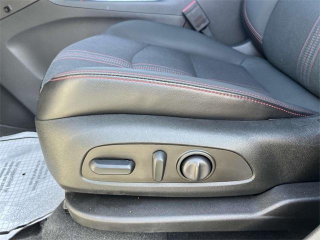 used 2022 Chevrolet Equinox car, priced at $18,900