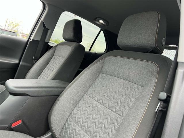 used 2024 Chevrolet Equinox car, priced at $22,900