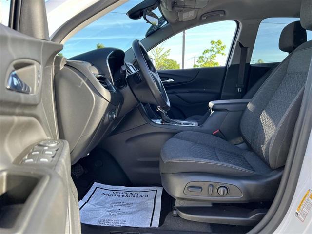 used 2022 Chevrolet Equinox car, priced at $18,900