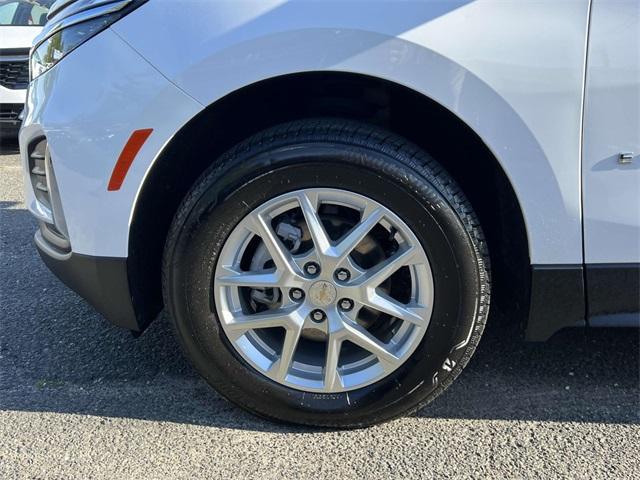 used 2022 Chevrolet Equinox car, priced at $18,900
