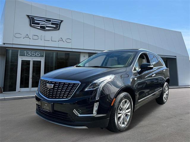 used 2022 Cadillac XT5 car, priced at $31,500