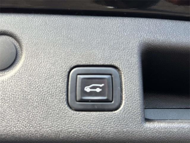 used 2022 Chevrolet Equinox car, priced at $16,950