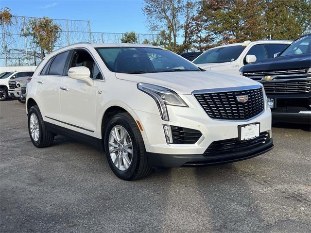 used 2023 Cadillac XT5 car, priced at $27,500