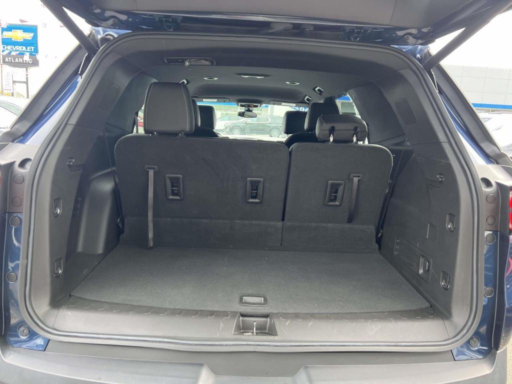 used 2023 Chevrolet Traverse car, priced at $29,850