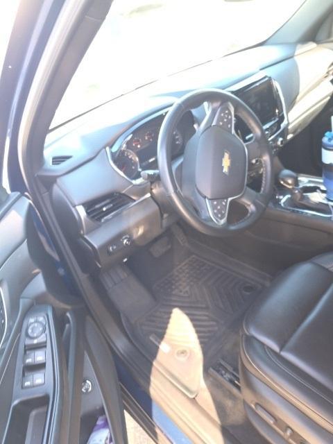 used 2023 Chevrolet Traverse car, priced at $29,850