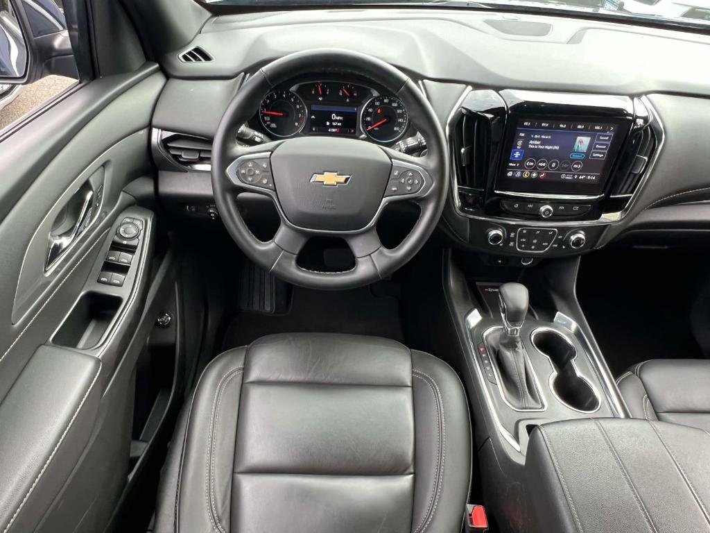 used 2023 Chevrolet Traverse car, priced at $29,850