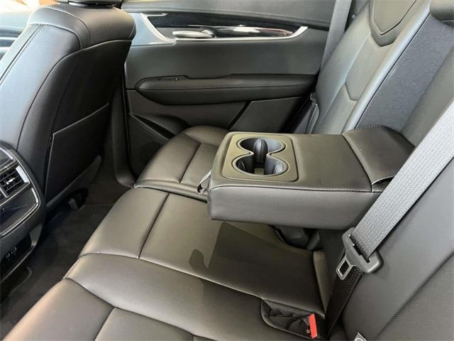 used 2025 Cadillac XT5 car