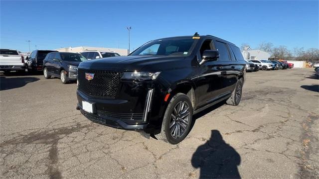 used 2022 Cadillac Escalade ESV car, priced at $72,250