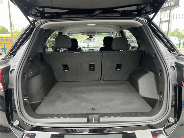 used 2022 Chevrolet Equinox car, priced at $17,900