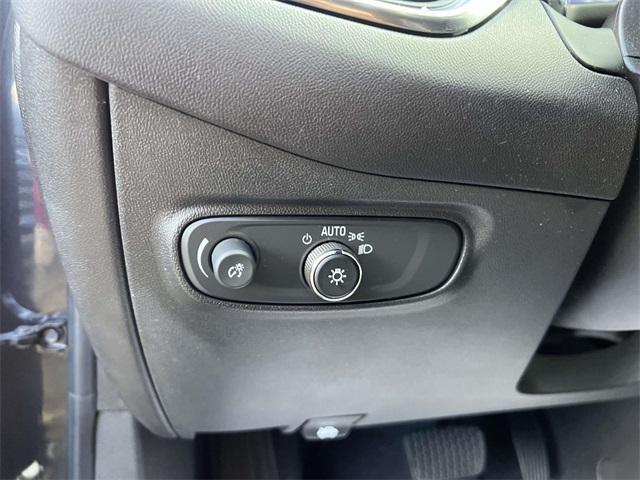 used 2023 Chevrolet Equinox car, priced at $18,250