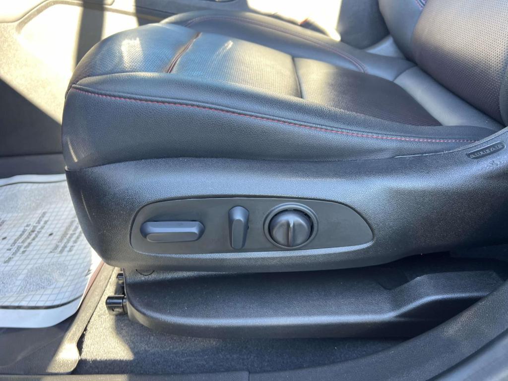 used 2022 Chevrolet Blazer car, priced at $24,400