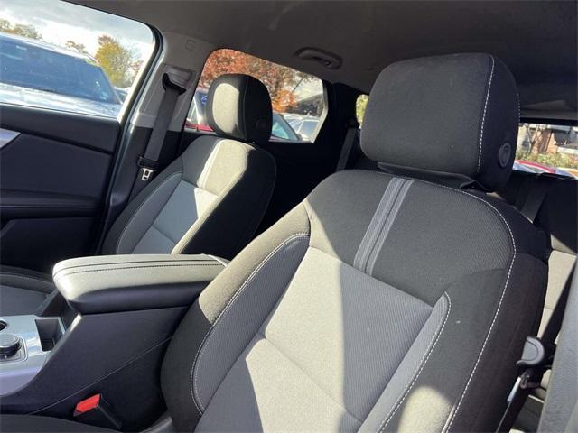 used 2025 Chevrolet Blazer car, priced at $28,900