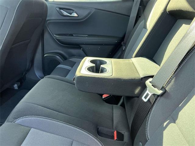 used 2025 Chevrolet Blazer car, priced at $28,900