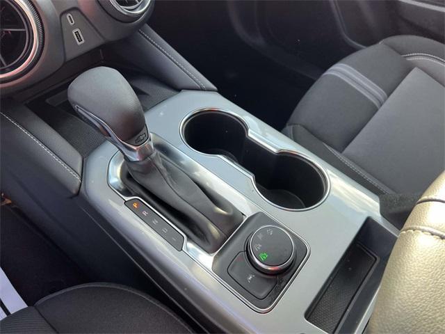 used 2025 Chevrolet Blazer car, priced at $28,900