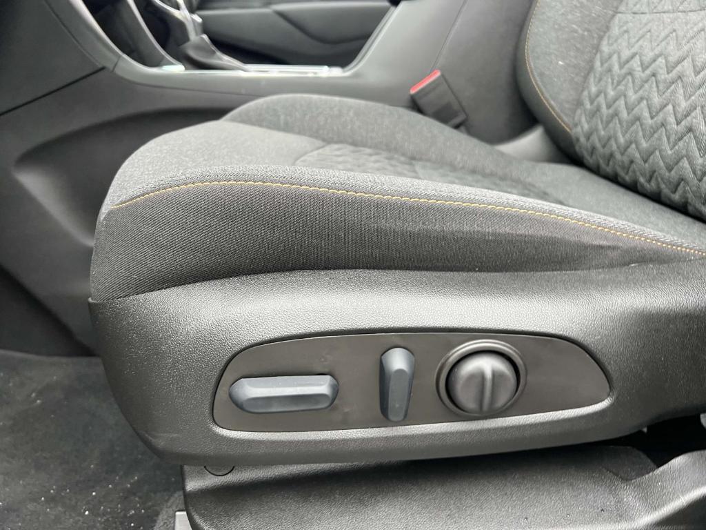 used 2022 Chevrolet Equinox car, priced at $19,950