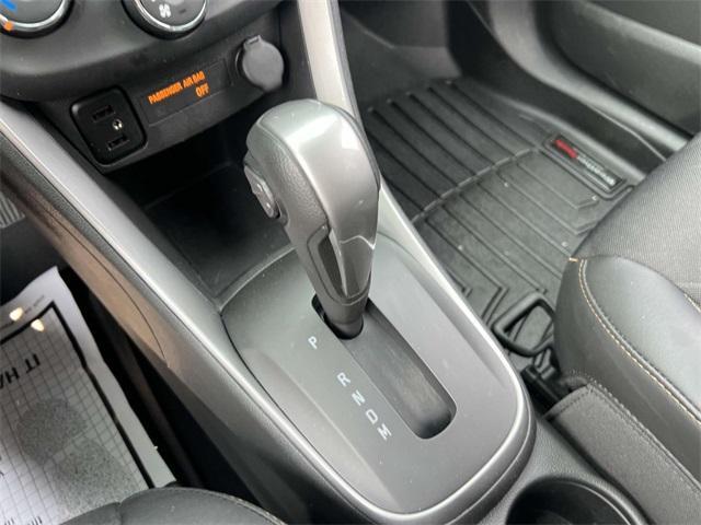 used 2022 Chevrolet Trax car, priced at $15,900