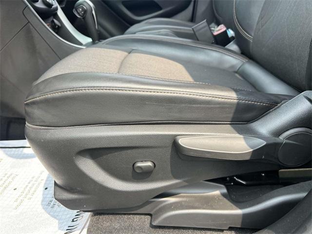 used 2022 Chevrolet Trax car, priced at $15,900