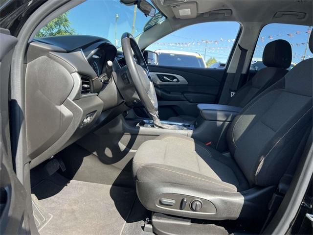 used 2021 Chevrolet Traverse car, priced at $24,150