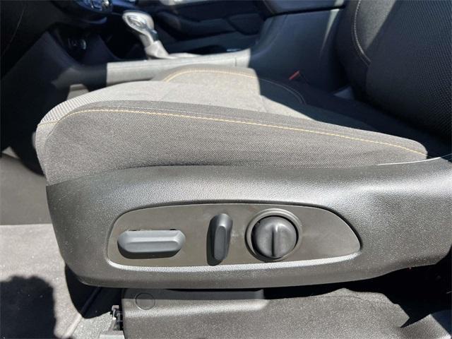used 2021 Chevrolet Traverse car, priced at $24,150