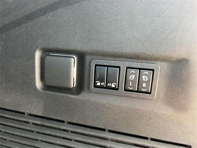 used 2021 Chevrolet Suburban car, priced at $45,900