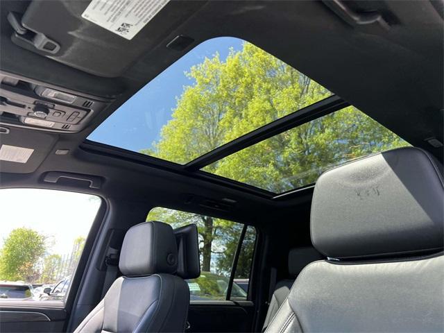 used 2021 Chevrolet Suburban car, priced at $45,900