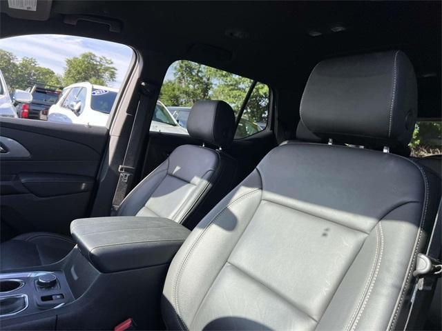 used 2023 Chevrolet Traverse car, priced at $27,450