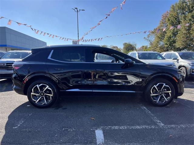 used 2025 Chevrolet Equinox EV car, priced at $24,300