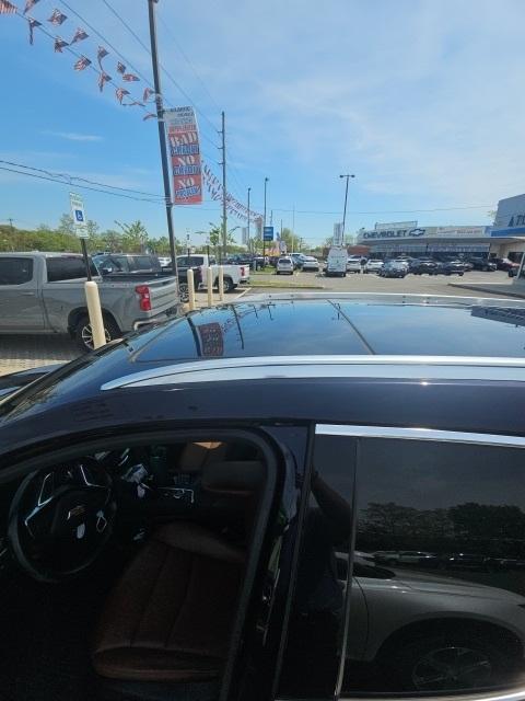 used 2021 Cadillac XT5 car, priced at $32,550