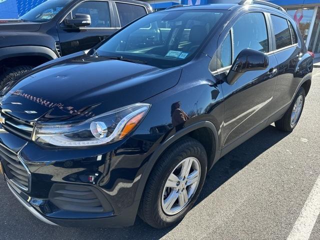 used 2022 Chevrolet Trax car, priced at $17,345