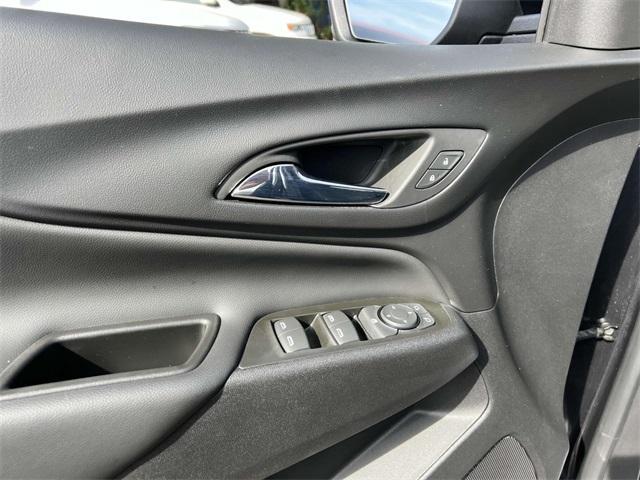 used 2022 Chevrolet Equinox car, priced at $19,400
