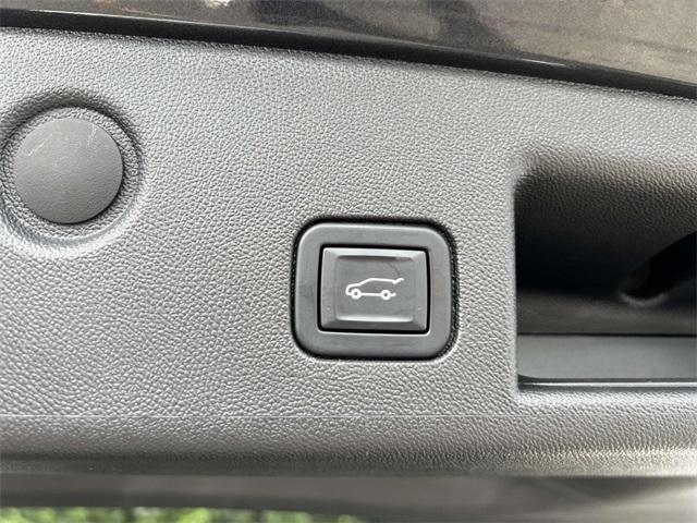 used 2022 Chevrolet Equinox car, priced at $19,400