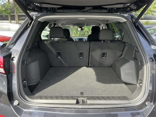 used 2022 Chevrolet Equinox car, priced at $19,400