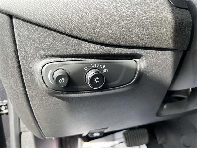 used 2022 Chevrolet Equinox car, priced at $19,400