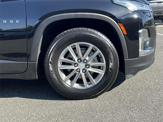 used 2023 Chevrolet Traverse car, priced at $27,300