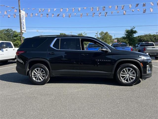 used 2023 Chevrolet Traverse car, priced at $27,300