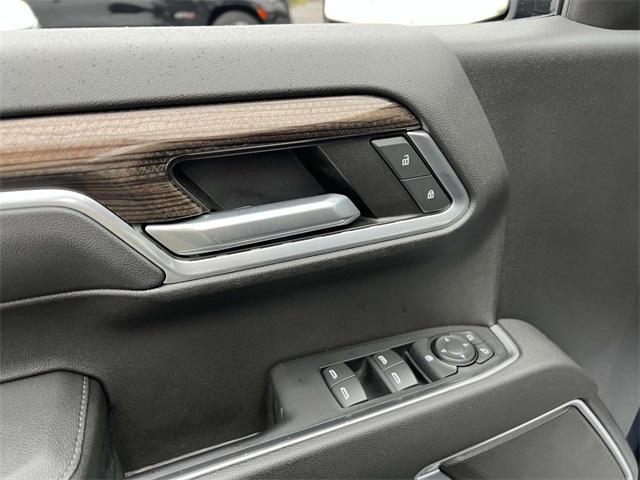 used 2022 Chevrolet Silverado 1500 car, priced at $42,900