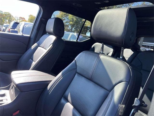 used 2023 Chevrolet Traverse car, priced at $35,500