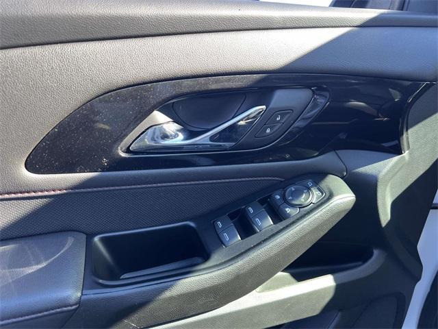 used 2023 Chevrolet Traverse car, priced at $35,500