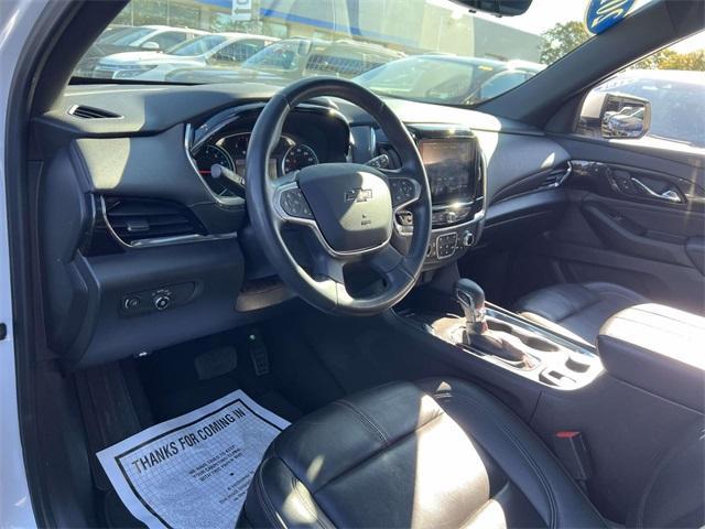 used 2023 Chevrolet Traverse car, priced at $35,500
