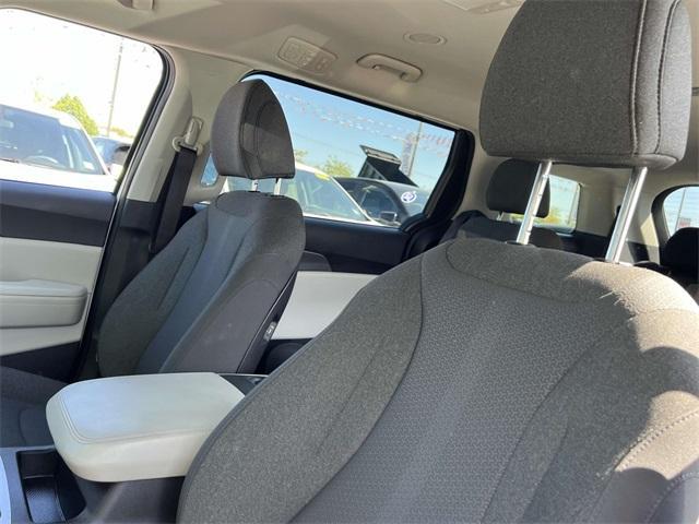 used 2022 Kia Carnival car, priced at $26,450
