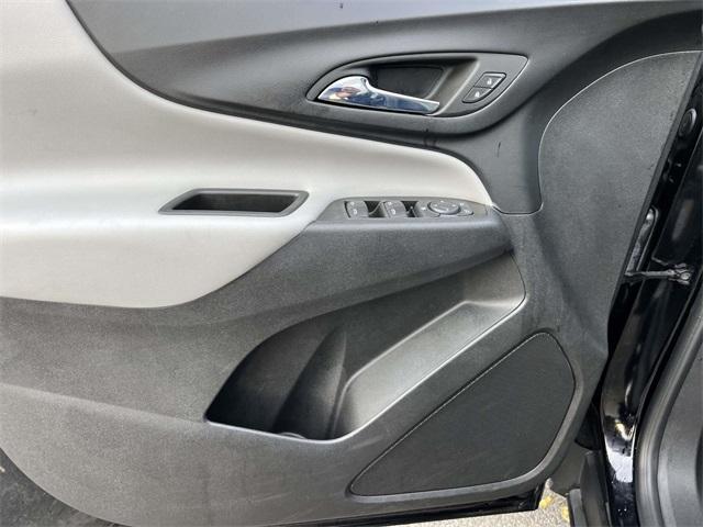 used 2022 Chevrolet Equinox car, priced at $18,988