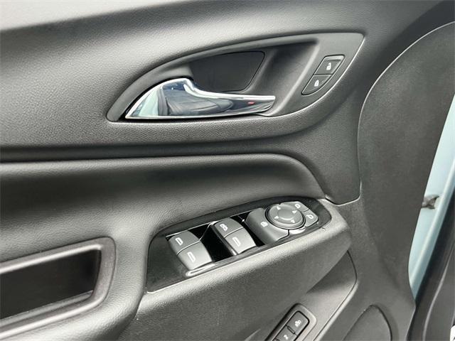 used 2022 Chevrolet Equinox car, priced at $24,700