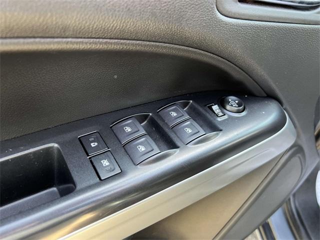 used 2022 Chevrolet Colorado car, priced at $30,600